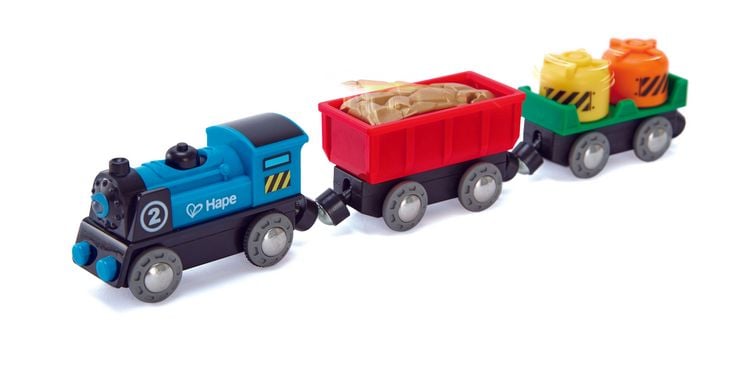 Produktbild: Hape - G&uuml;terzug mit Batterieantrieb