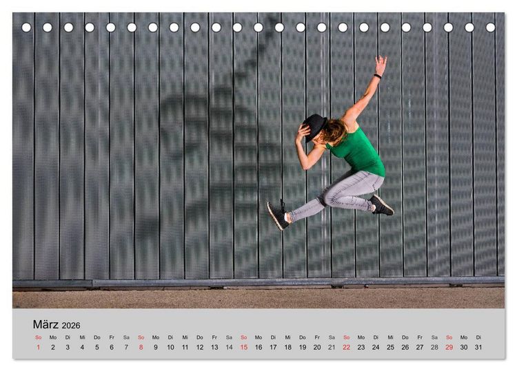 Produktbild: Momente des Sport (Tischkalender 2026 DIN A5 quer), CALVENDO Monatskalender