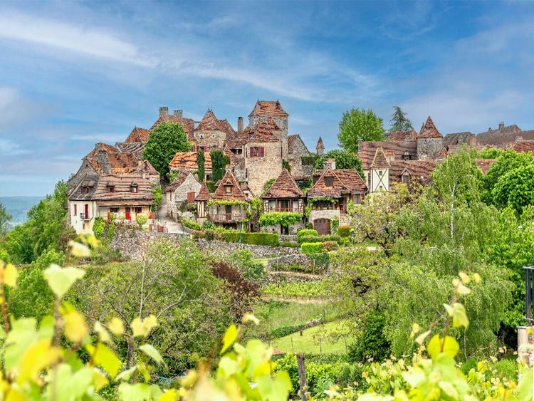 Produktbild: CALVENDO Puzzle Loubressac. Ein malerisches Dorf mit Schloss, Kirche und verwunschenen Altstadtgassen | 1000 Teile Lege-Gr&ouml;&szlig;e 64x48cm Foto-Puzzle f&uuml;r gl&uuml;ckliche Stunden