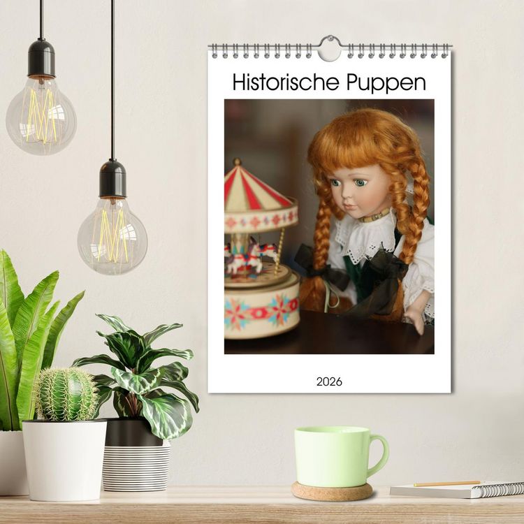 Produktbild: Historische Puppen (Wandkalender 2026 DIN A4 hoch), CALVENDO Monatskalender