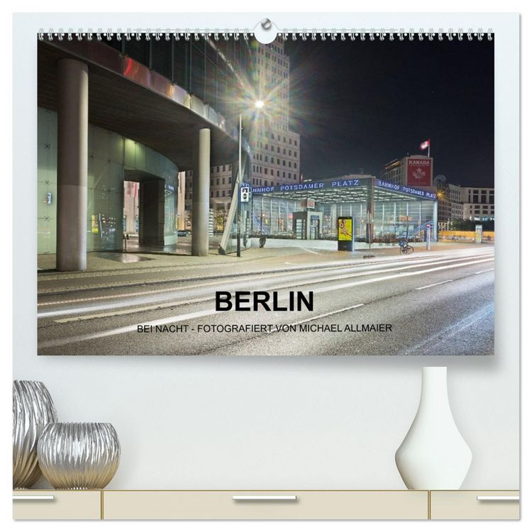 Produktbild: Berlin - fotografiert von Michael Allmaier (hochwertiger Premium Wandkalender 2026 DIN A2 quer), Kunstdruck in Hochglanz