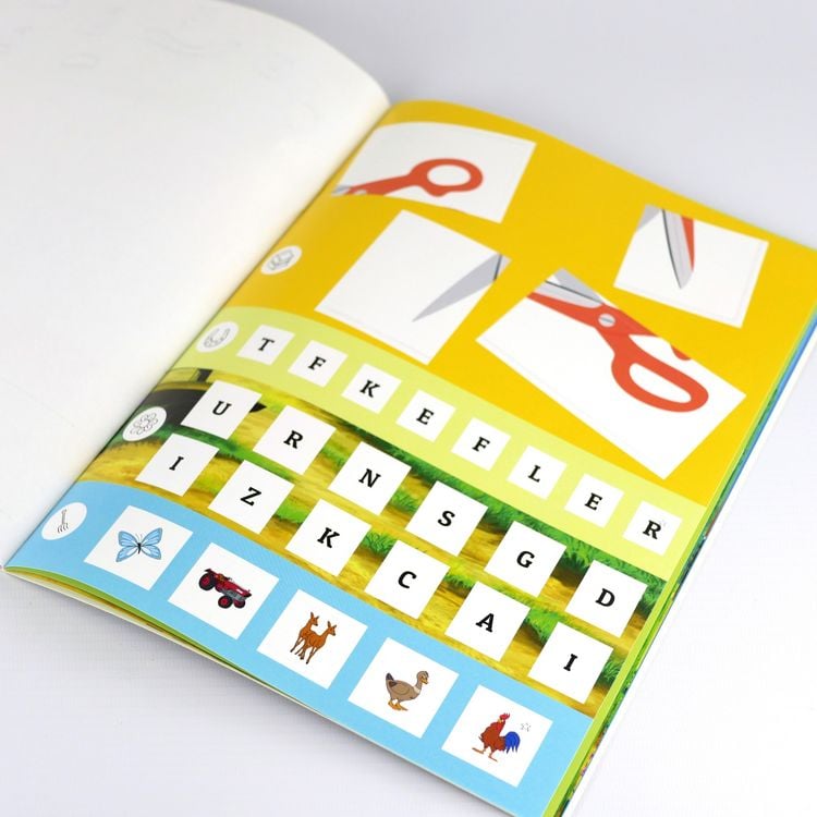 Produktbild: Bibi & Tina &ndash; Mein spannendes Escape-Sticker-Abenteuer