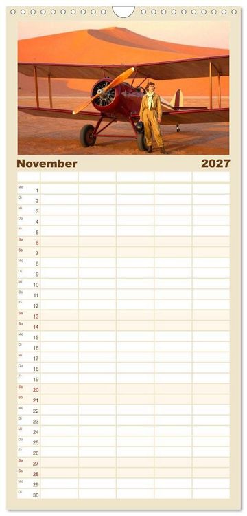 Produktbild: Familienplaner 2027 - Lack und Leinwand &ndash; Flieger mit 5 Spalten (Wandkalender, 21 x 45 cm) CALVENDO