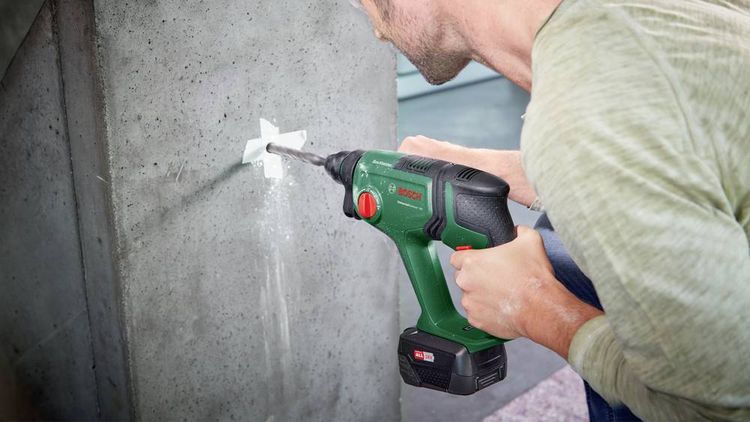 Produktbild: Bosch Home and Garden UniversalHammer -Akku-Bohrhammer 18V Li-Ion ohne Akku