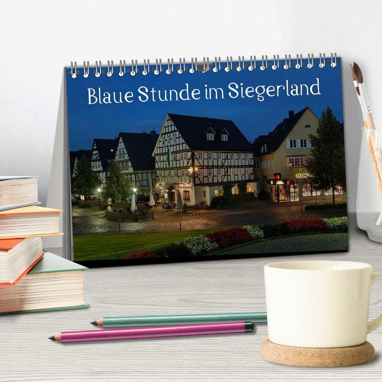 Produktbild: Blaue Stunde im Siegerland (Tischkalender 2026 DIN A5 quer), CALVENDO Monatskalender