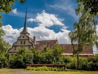 Produktbild: CALVENDO Puzzle Ehemaliges Spital in Ochsenfurt | 1000 Teile Lege-Gr&ouml;&szlig;e 64 &times; 48 cm Foto-Puzzle f&uuml;r gl&uuml;ckliche Stunden