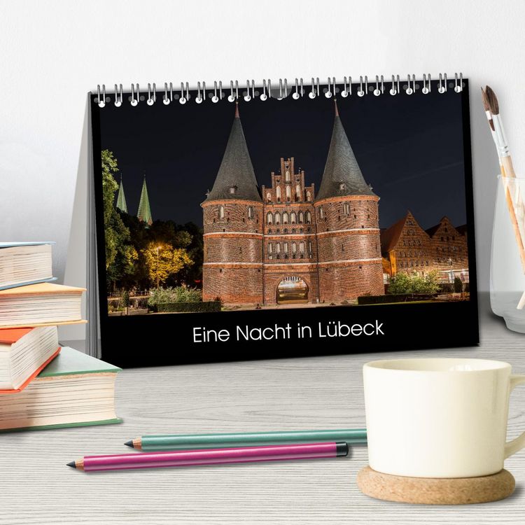 Produktbild: Eine Nacht in L&uuml;beck (Tischkalender 2026 DIN A5 quer), CALVENDO Monatskalender