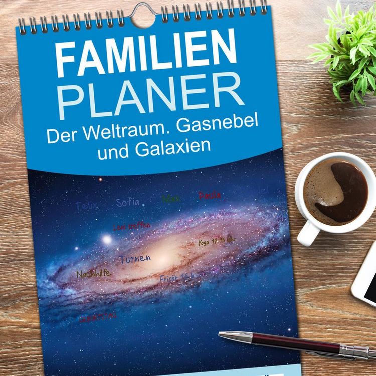 Produktbild: Familienplaner 2026 - Der Weltraum. Gasnebel und Galaxien mit 5 Spalten (Wandkalender, 21 x 45 cm) CALVENDO