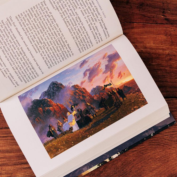 Produktbild: Unfinished Tales Hb