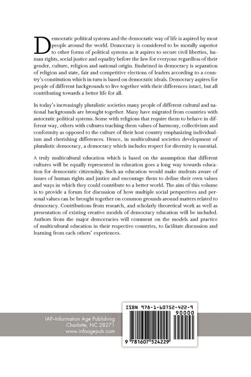 Produktbild: Democracy and Multicultural Education (PB)