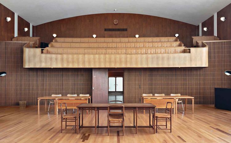 Produktbild: The Designs of Arne Jacobsen