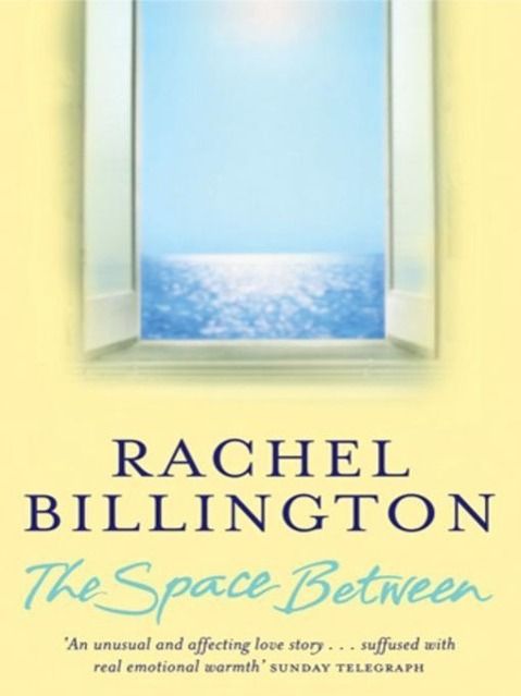 Produktbild: The Space Between