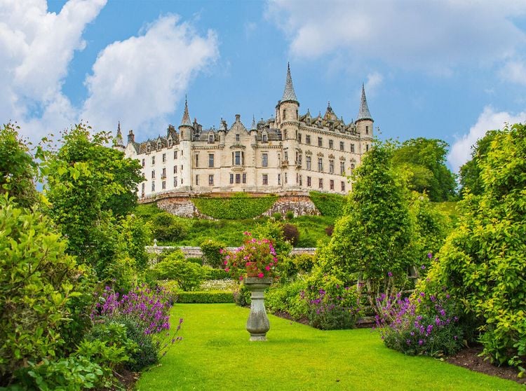 Produktbild: CALVENDO Puzzle Ein Motiv aus dem Kalender Schottland - Castles und Whisky | 2000 Teile Lege-Gr&ouml;&szlig;e 90x67cm Foto-Puzzle f&uuml;r gl&uuml;ckliche Stunden