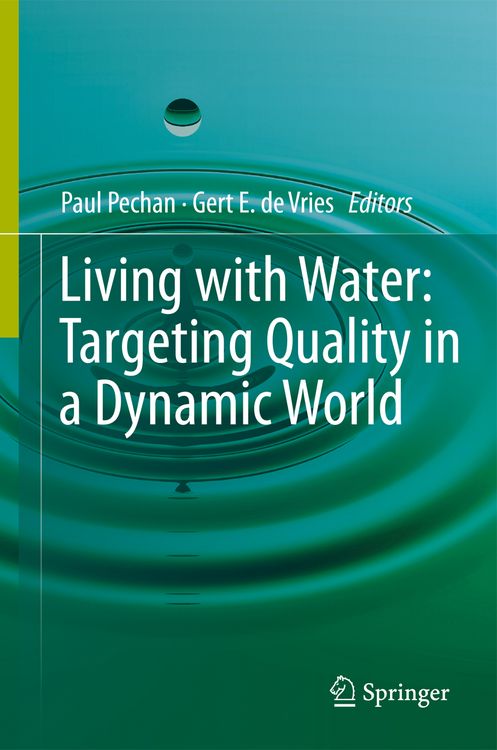 Produktbild: Living with Water