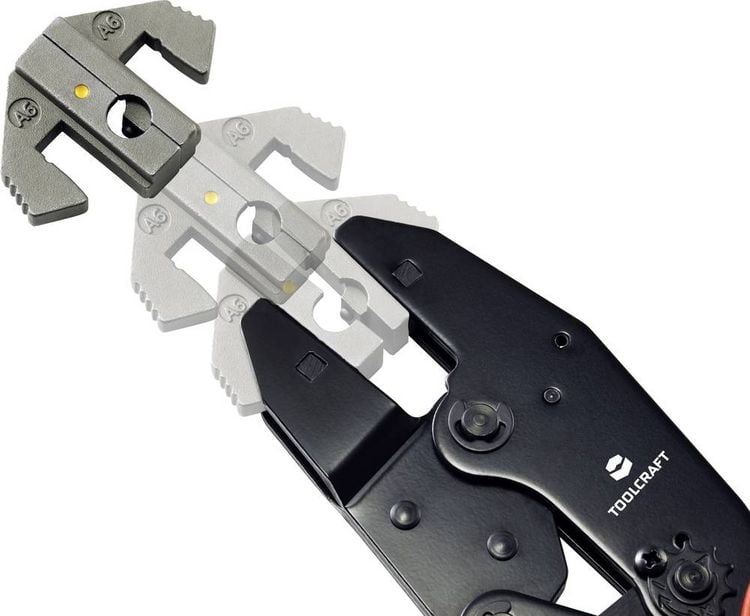 Produktbild: TOOLCRAFT PLE-0A6 Crimp-Eins&auml;tze Isolierte Flachsteckh&uuml;lsen Quetschbereich: 4.0 bis 6.0 mm&sup2; Passend f&uuml;r Marke (Zangen): TOOLCRAFT PZ-500