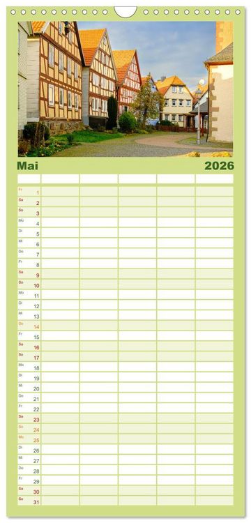 Produktbild: Familienplaner 2026 - Ein Blick auf Herbstein mit 5 Spalten (Wandkalender, 21 x 45 cm) CALVENDO