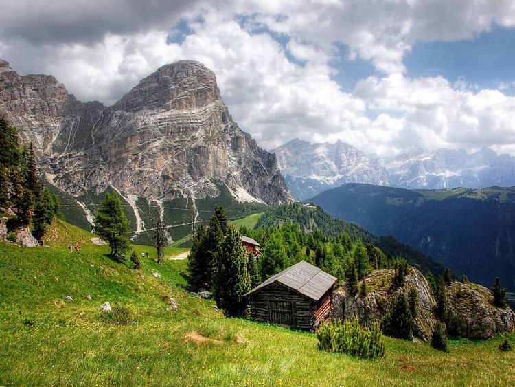 Produktbild: CALVENDO Puzzle Kolfuschger Hochalm mit Sassongher - Corvara S&uuml;dtirol | 1000 Teile Lege-Gr&ouml;&szlig;e 64x48cm Foto-Puzzle f&uuml;r gl&uuml;ckliche Stunden
