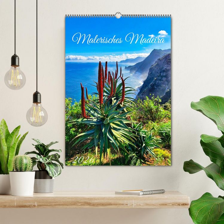 Produktbild: Malerisches Madeira (Wandkalender 2026 DIN A2 hoch), CALVENDO Monatskalender