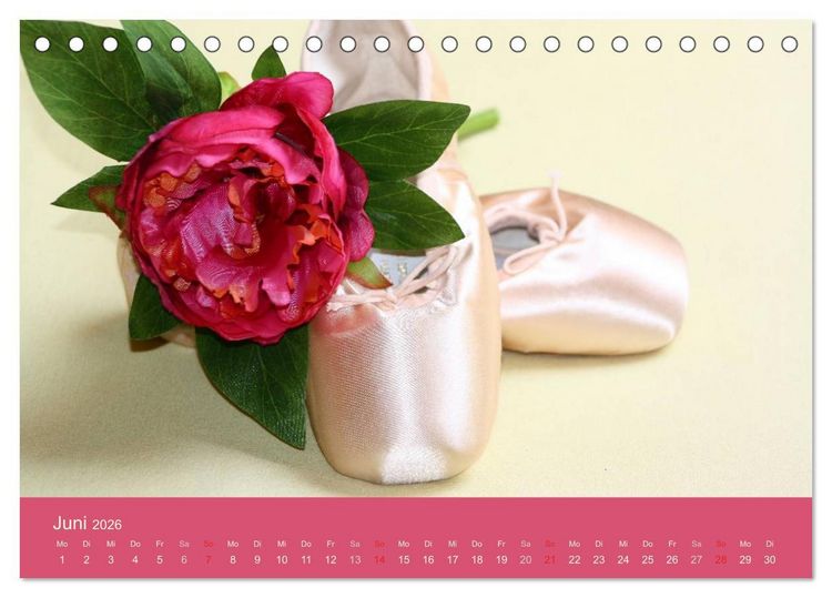 Produktbild: M&auml;dchentr&auml;ume - Ballett und Tanz (Tischkalender 2026 DIN A5 quer), CALVENDO Monatskalender