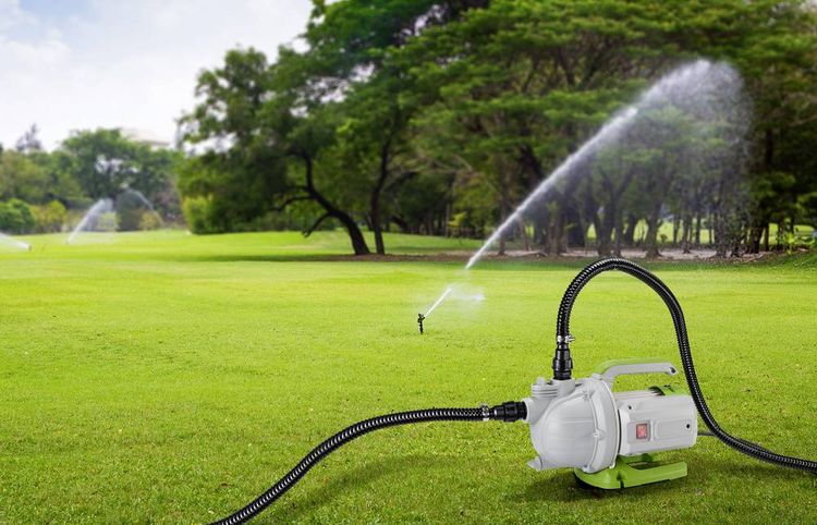 Produktbild: TOOLCRAFT Gartenpumpe 5000 l/h 43m