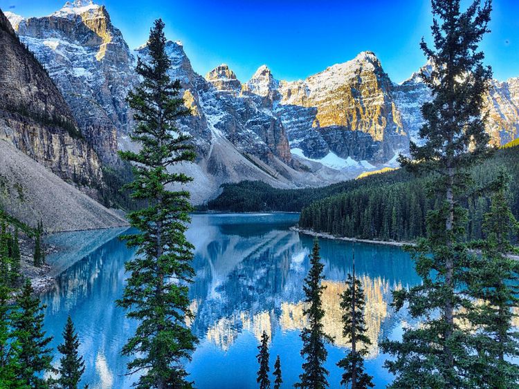 Produktbild: CALVENDO Puzzle Der Moraine Lake wurde 1969 sogar auf der 20-Dollar-Note im Rahmen der Scenes of Canadian Series abgebildet. | 1000 Teile Lege-Gr&ouml;&szlig;e 64x48cm Foto-Puzzle f&uuml;r gl&uuml;ckliche Stunden