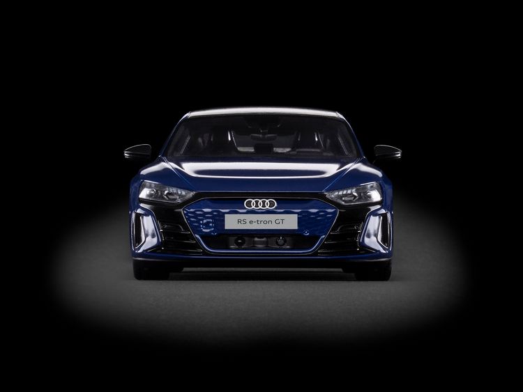 Produktbild: Audi RS e-tron GT (Click System), Revell Bausatz zum Zusammenstecken mehrfarbig