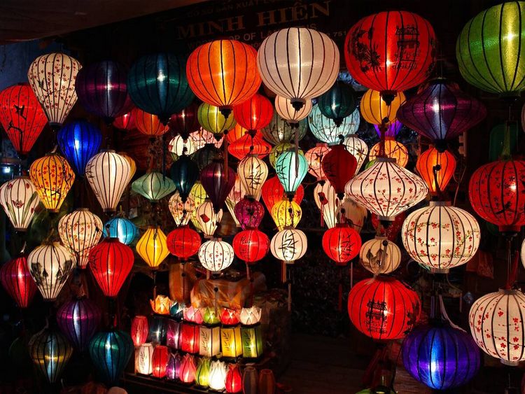 Produktbild: CALVENDO Puzzle Lampion-Laden | 1000 Teile Lege-Gr&ouml;&szlig;e 64x48cm Foto-Puzzle f&uuml;r gl&uuml;ckliche Stunden