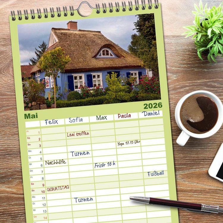 Produktbild: Familienplaner 2026 - OSTSEEGL&Uuml;CK - Gl&uuml;cksmomente auf dem Dar&szlig; mit 5 Spalten (Wandkalender, 21 x 45 cm) CALVENDO