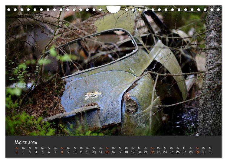 Produktbild: BILKYRKOG&Aring;RDEN Der Autofriedhof im Kyrk&ouml; Mosse (Wandkalender 2026 DIN A4 quer), CALVENDO Monatskalender
