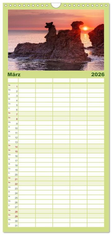 Produktbild: Familienplaner 2026 - Bornholm Juwel der Ostsee mit 5 Spalten (Wandkalender, 21 x 45 cm) CALVENDO