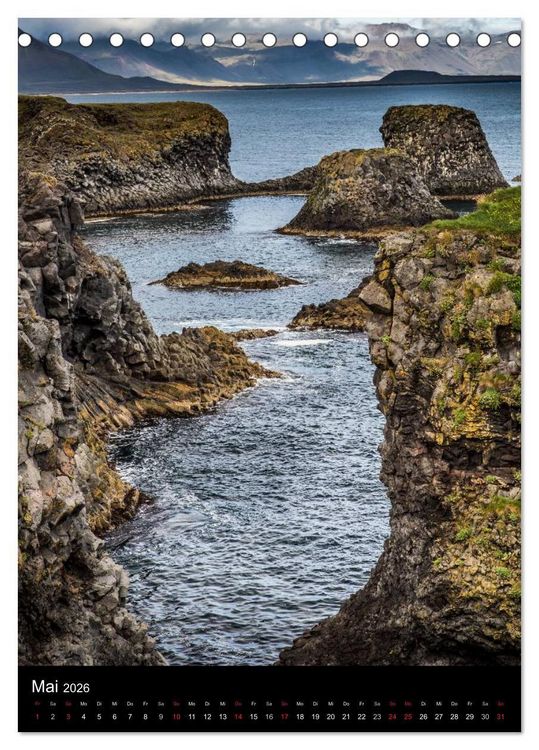 Produktbild: Island - Landschaften vom Wasser gepr&auml;gt (Tischkalender 2026 DIN A5 hoch), CALVENDO Monatskalender