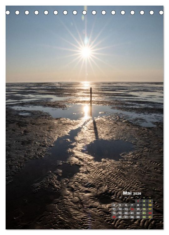 Produktbild: Westerhever - Wattwanderung in den Sonnenuntergang (Tischkalender 2026 DIN A5 hoch), CALVENDO Monatskalender