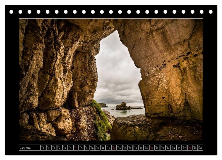 Produktbild: IRLAND - Mystische Orte (Tischkalender 2026 DIN A5 quer), CALVENDO Monatskalender