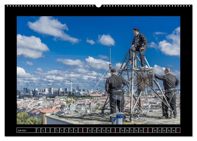 Produktbild: Schornsteinfeger in Berlin - Die Gl&uuml;cklichmacher (Wandkalender 2027 DIN A2 quer), CALVENDO Monatskalender