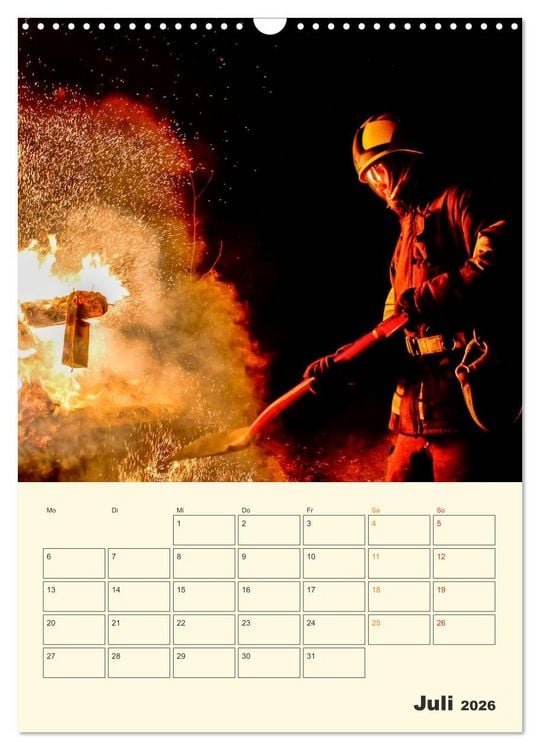 Produktbild: Feuerwehr - selbstloser Dienst weltweit (Wandkalender 2026 DIN A3 hoch), CALVENDO Monatskalender