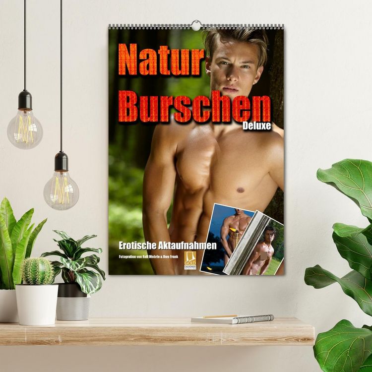 Produktbild: Naturburschen Deluxe (Wandkalender 2026 DIN A2 hoch), CALVENDO Monatskalender