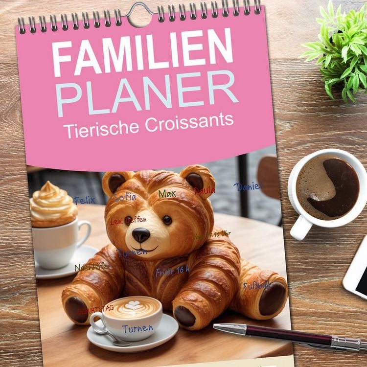 Produktbild: Familienplaner 2026 - Tierische Croissants mit 5 Spalten (Wandkalender, 21 x 45 cm) CALVENDO