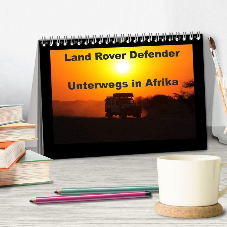 Produktbild: Land Rover Defender - Unterwegs in Afrika (Tischkalender 2026 DIN A5 quer), CALVENDO Monatskalender
