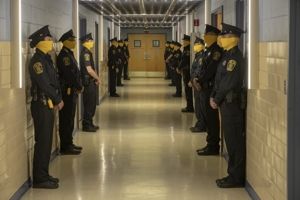 Produktbild: Watchmen - 1. Staffel [3 BRs]