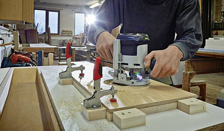 Produktbild: Senkrechtspanner STC-VH Gr.20 waagrechter Fu&szlig; BESSEY