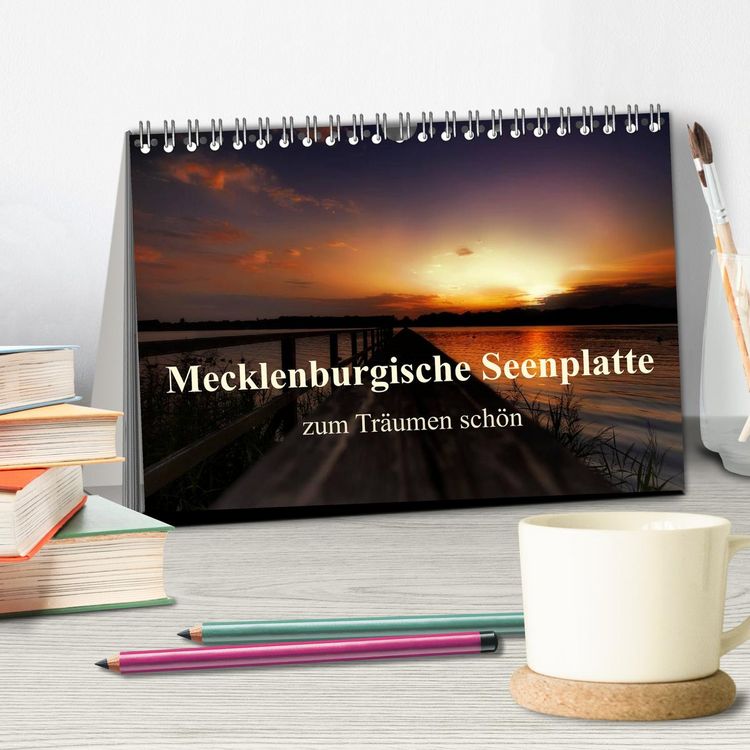 Produktbild: Mecklenburgische Seenplatte - zum Tr&auml;umen sch&ouml;n (Tischkalender 2026 DIN A5 quer), CALVENDO Monatskalender