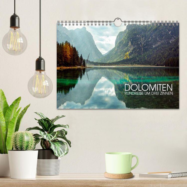 Produktbild: Dolomiten - Rundreise um Drei Zinnen (Wandkalender 2026 DIN A4 quer), CALVENDO Monatskalender