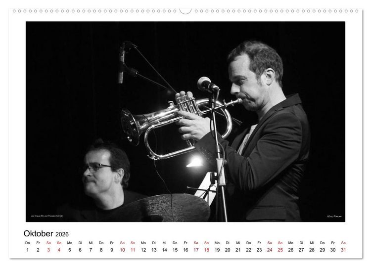 Produktbild: Internationale Meister des Jazz in Schwarzwei&szlig; (hochwertiger Premium Wandkalender 2026 DIN A2 quer), Kunstdruck in Hochglanz