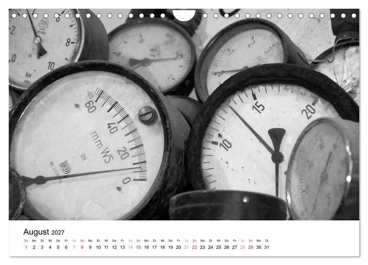 Produktbild: Helden der Arbeit - Alte Arbeitsmittel des Ruhrgebiets (Wandkalender 2027 DIN A4 quer), CALVENDO Monatskalender