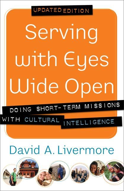 Produktbild: Serving with Eyes Wide Open