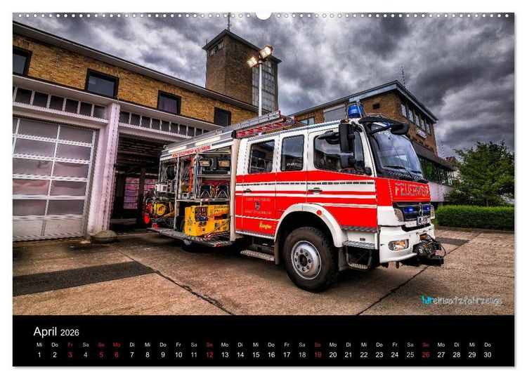 Produktbild: Einsatzfahrzeuge der Feuerwehr (Wandkalender 2026 DIN A2 quer), CALVENDO Monatskalender