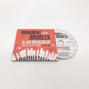 Produktbild: Broadbent Plays Brubeck