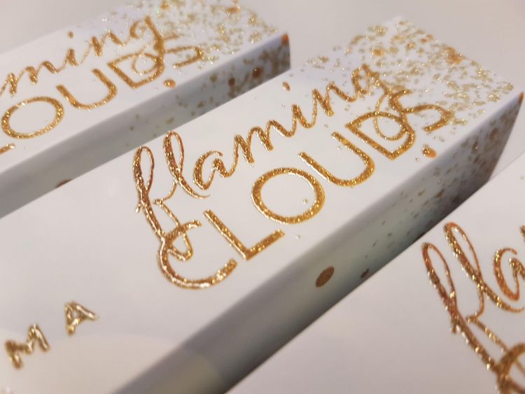 Produktbild: Flaming Clouds &ndash; Der Himmel in deinen Farben