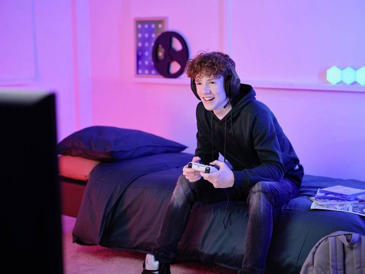 Produktbild: Trust GXT415 ZIROX Gaming Over Ear Headset kabelgebunden Stereo Schwarz