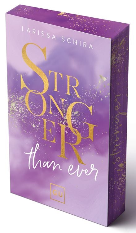Bild vom Artikel Stronger Than Ever (Erstauflage exklusiv mit Farbschnitt und Character Card) vom Autor Larissa Schira